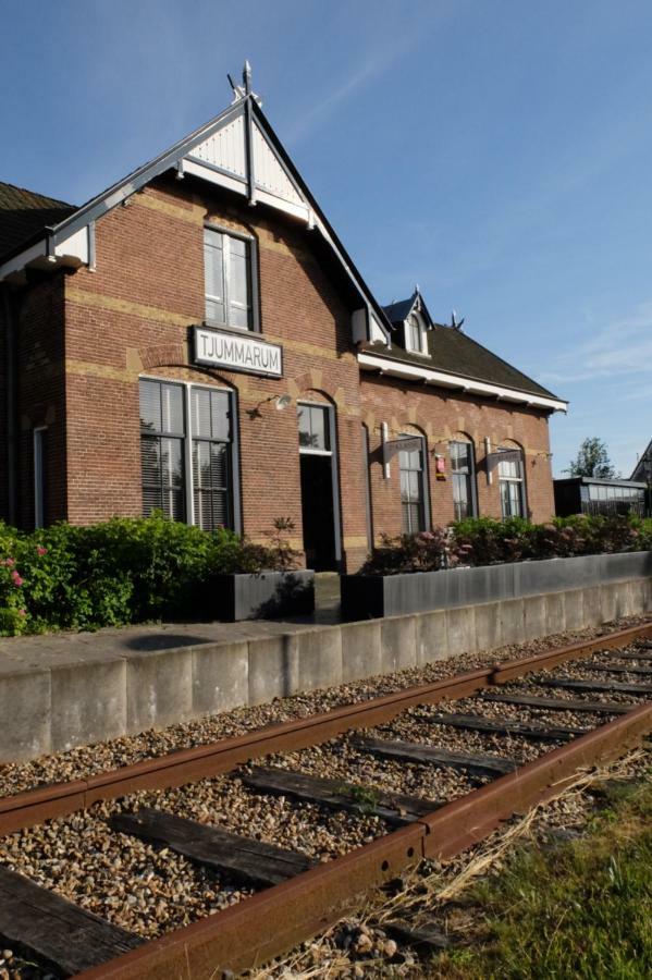 Villa De Rozenbottel Tzummarum Esterno foto